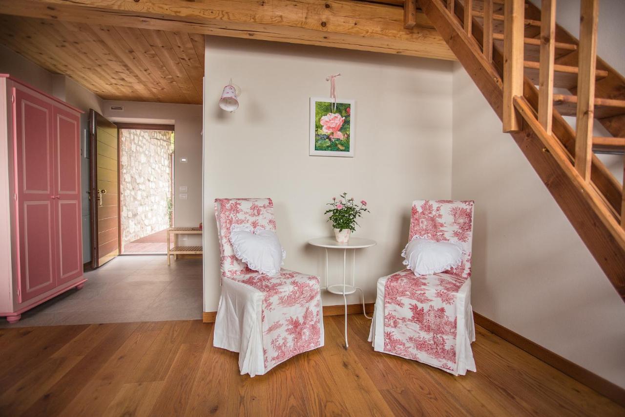 Agriturismo San Genesio Rovagnate エクステリア 写真
